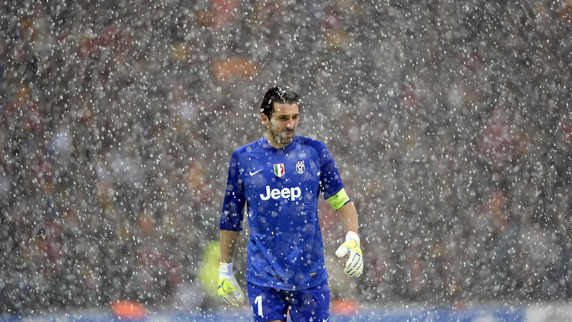 中国跳水队包揽世锦赛四金 小将全红婵再现水花消失术