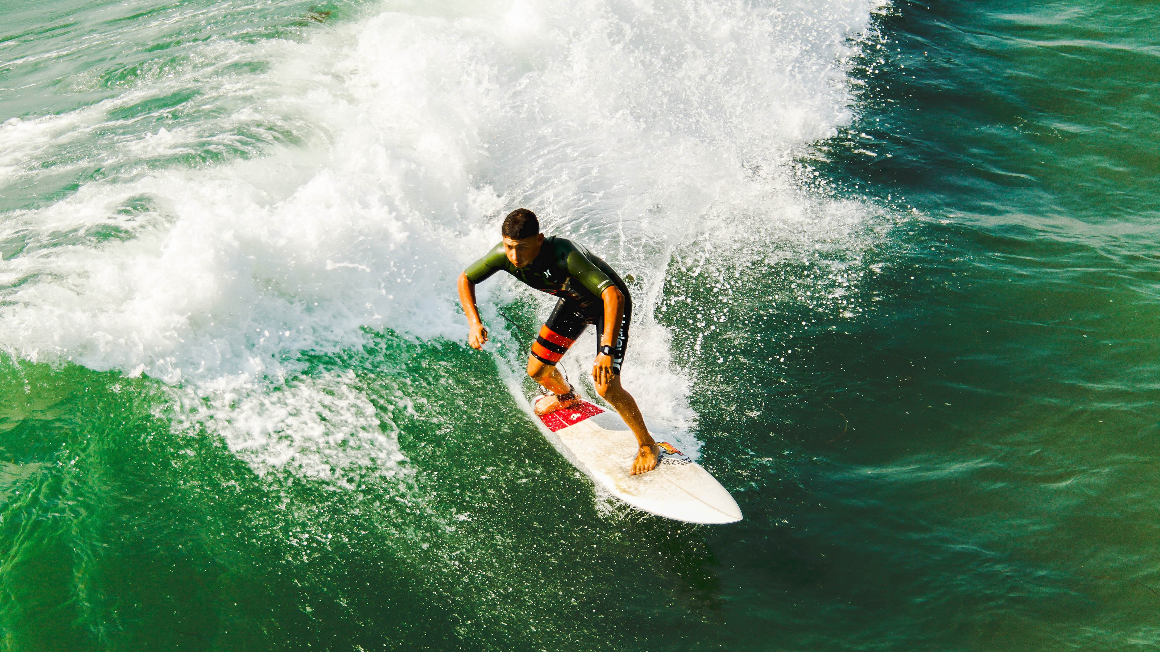 全球首届机器人竞技大赛落幕 中国战队勇夺桂冠