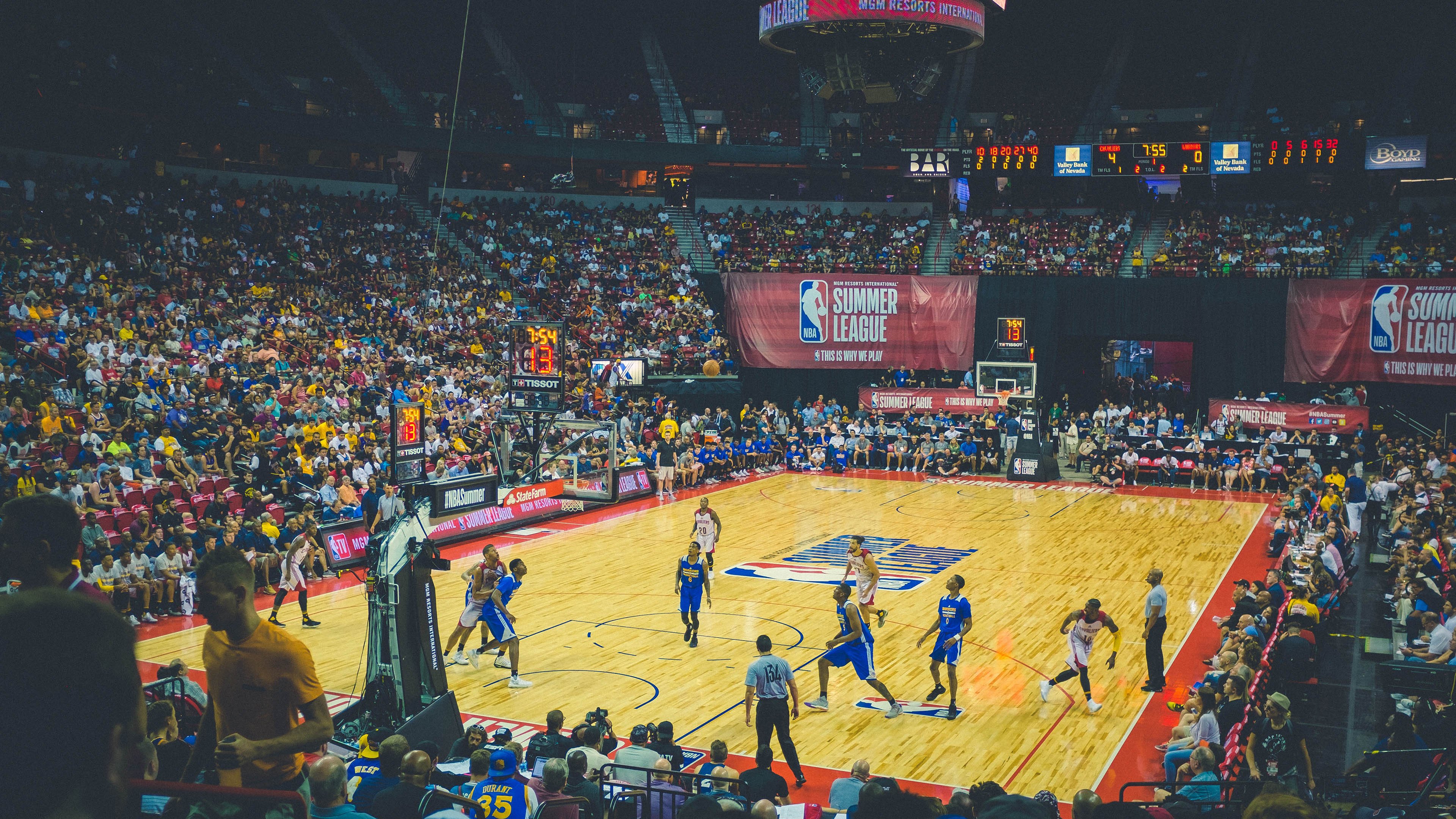 王者荣耀世界冠军杯落幕,中国战队斩获总冠军,电竞热潮再掀新高